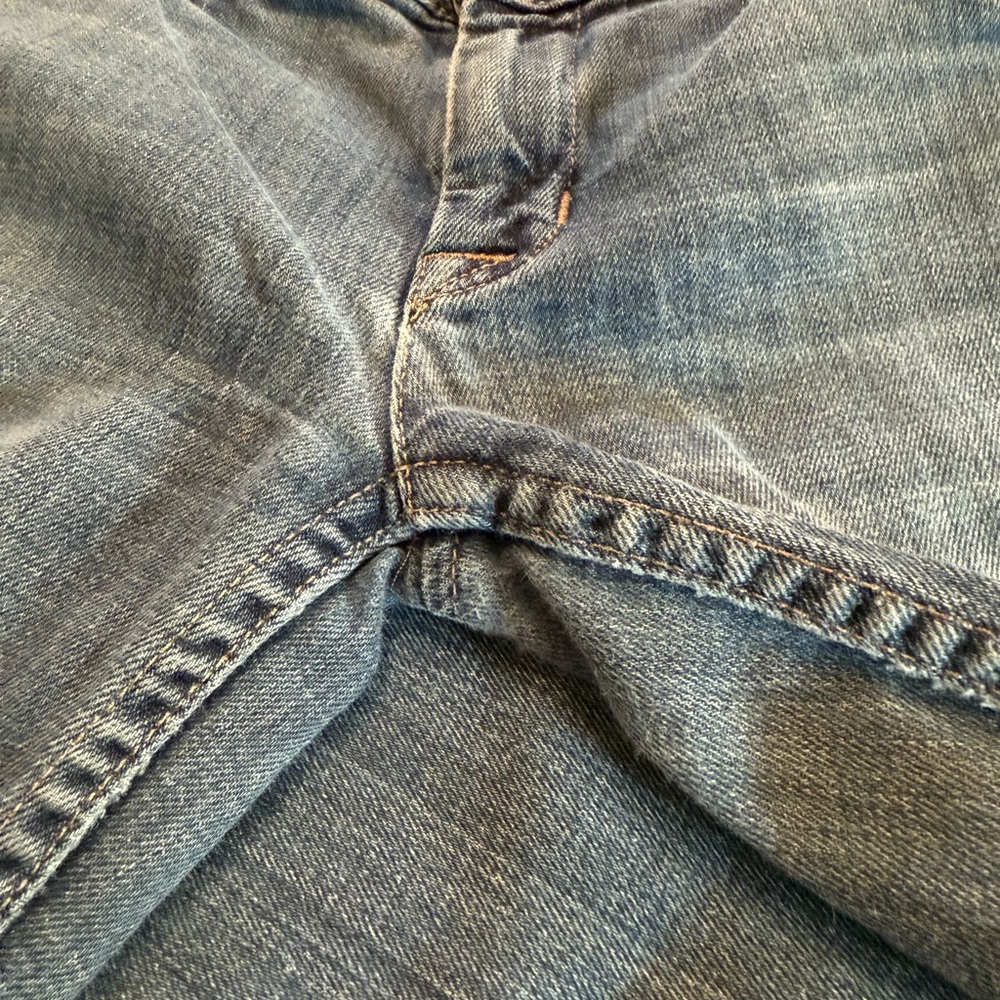 Hudson Ladies Mid-rise, Medium Wash, Skinny Leg Jeans Size 27 - Picture 5 of 7